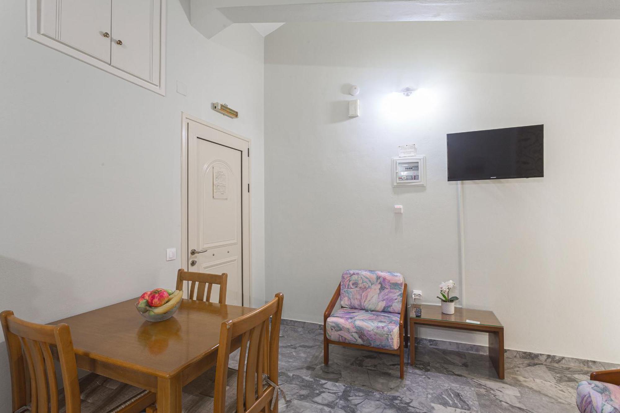 Remvi Hotel - Apartments Stoúpa Rom bilde