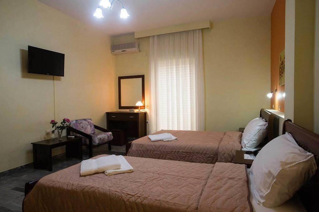 Remvi Hotel - Apartments Stoúpa Eksteriør bilde